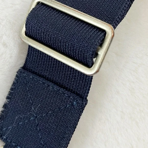 Rothy’s The Handbag In Sunburst Navy - Picture 4 of 5